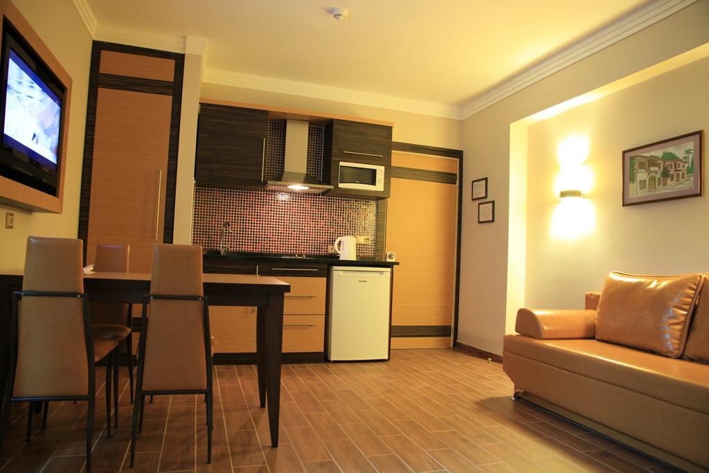 Hotel Club Alpina Marmaris Zewnętrze zdjęcie