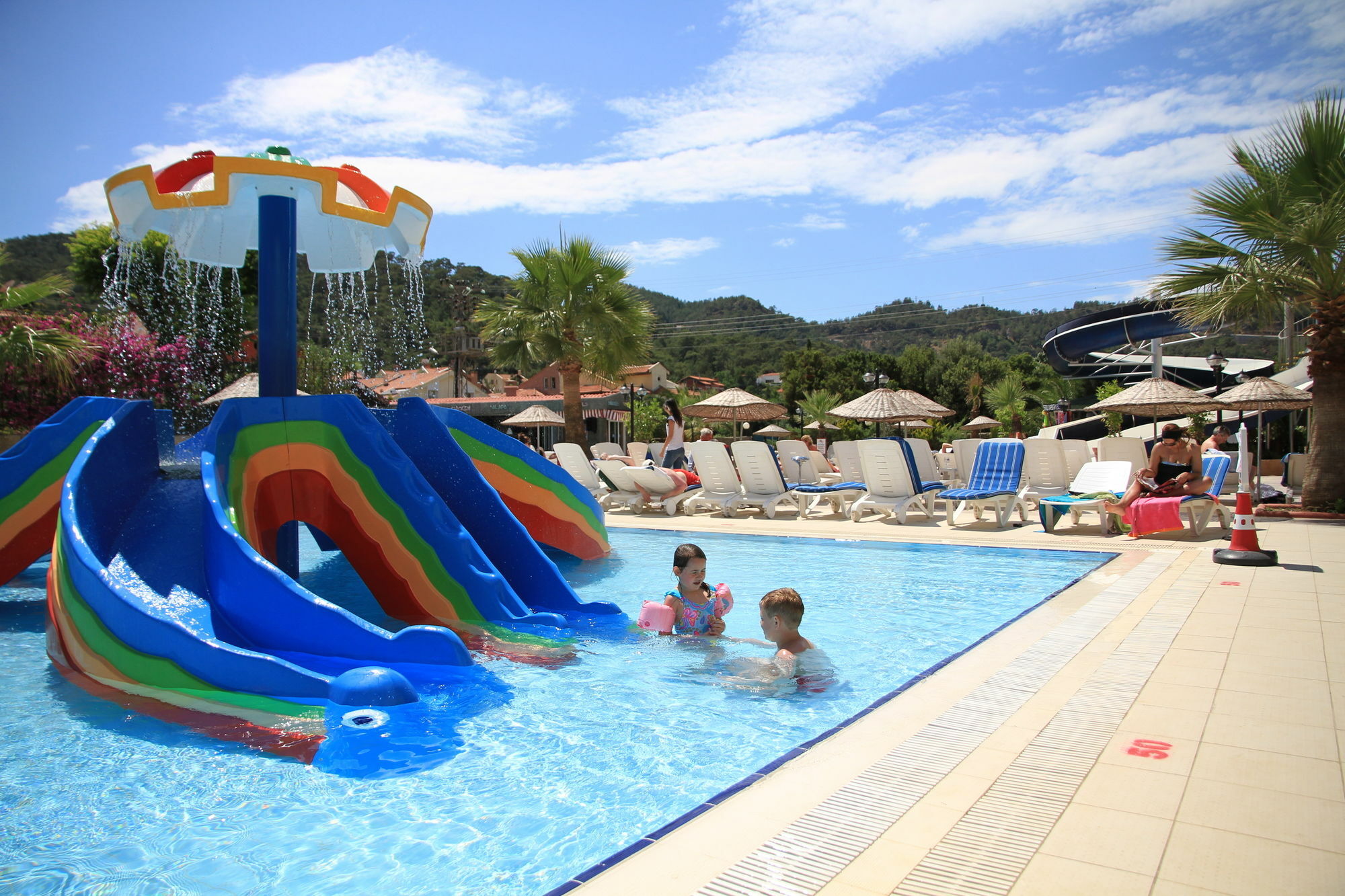 Hotel Club Alpina Marmaris Zewnętrze zdjęcie